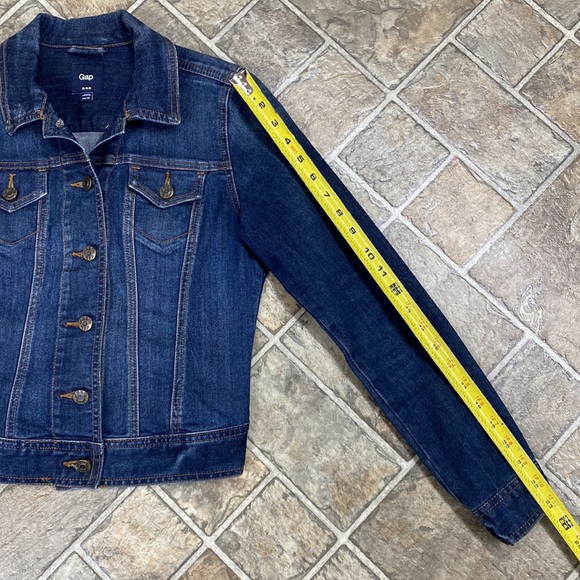 Gap Jean Jacket, Women’s Classic Fit XS, Dark Blue - Picture 10 of 13